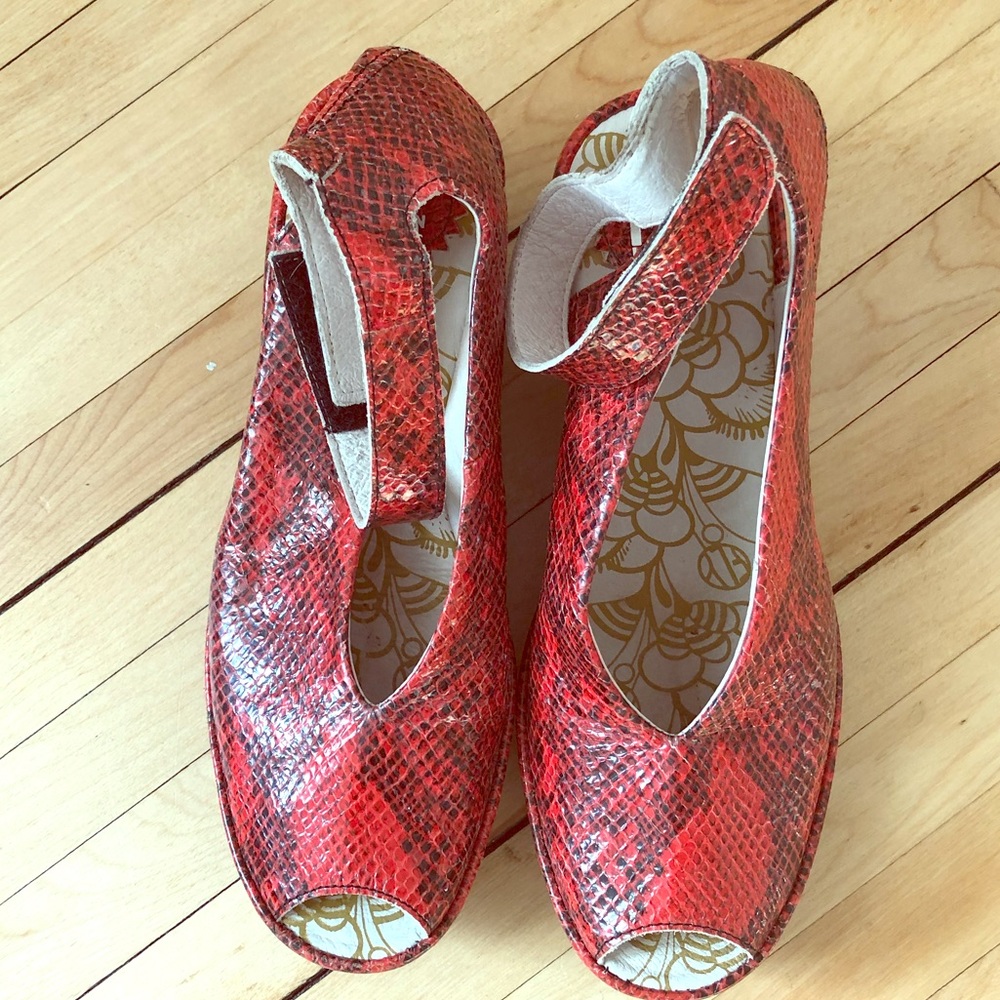 Fly London open toe red and black shoe